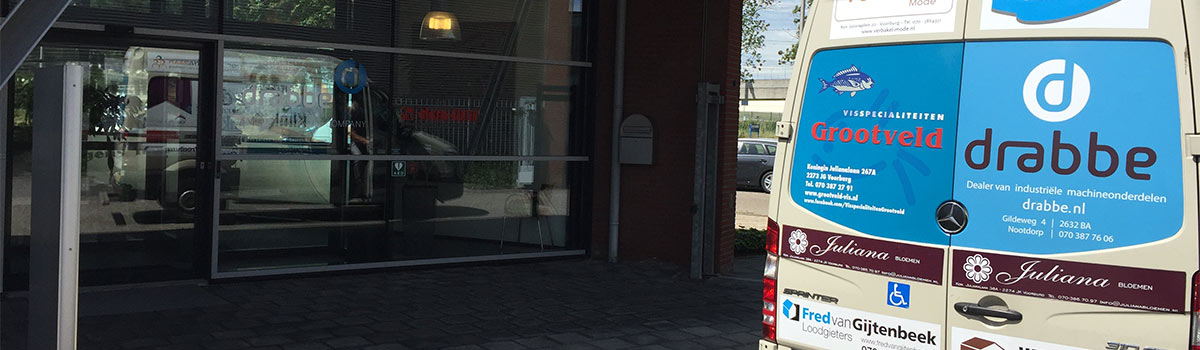 Drabbe steunt de voedselbank